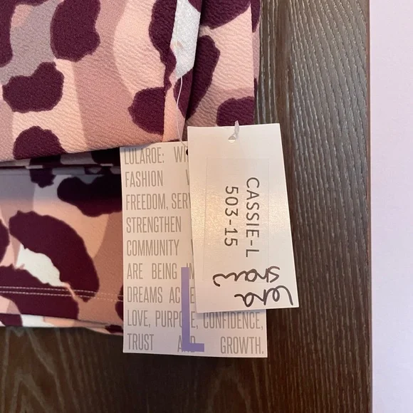 Lularoe Cassie Skirt - Picture 3 of 3